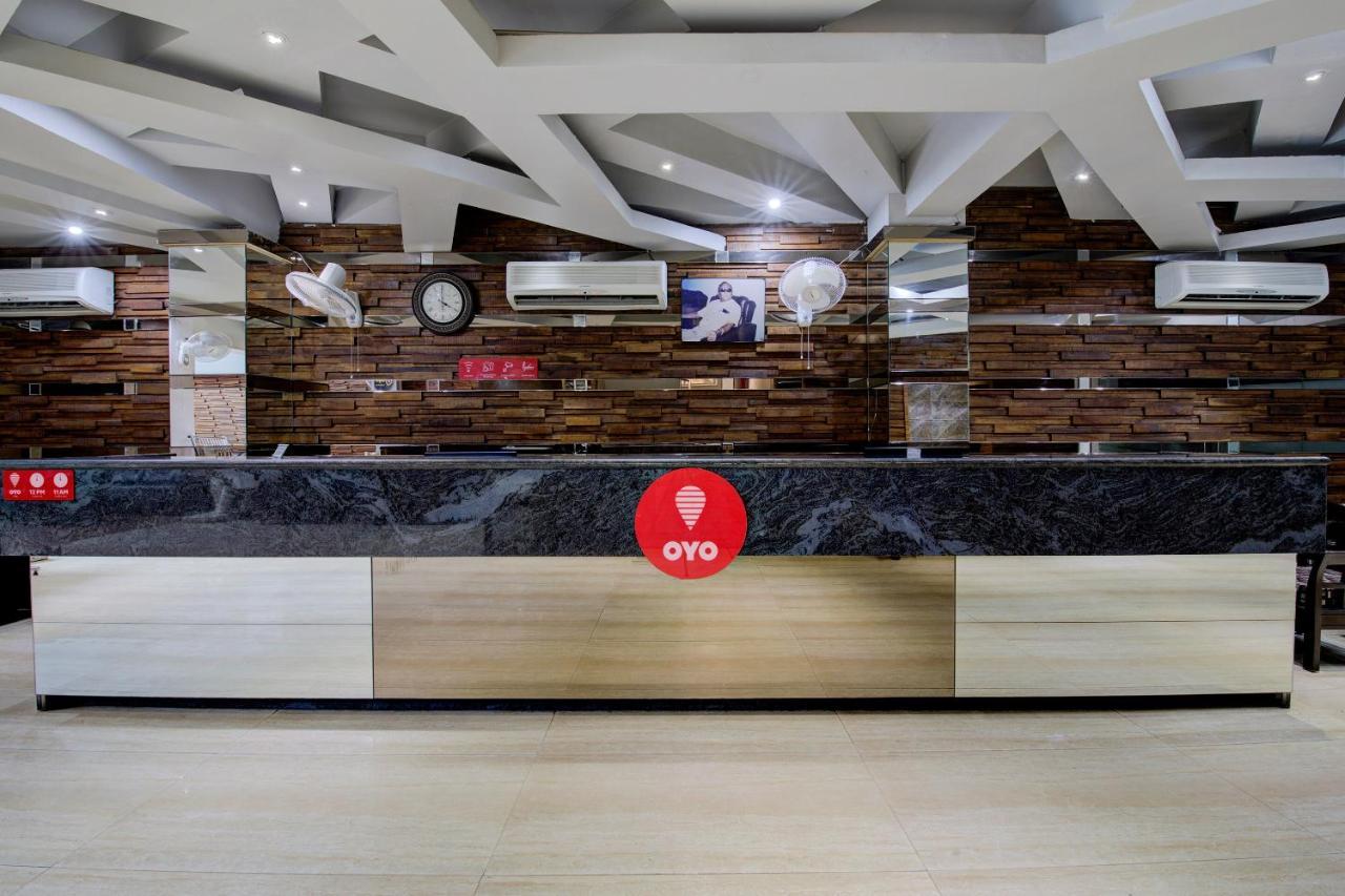 Oyo 1545 Hotel Shivani International Ahmedabad Bagian luar foto